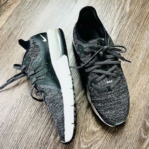 Nike Air Max Sequent 3 Running Shoes Black & white